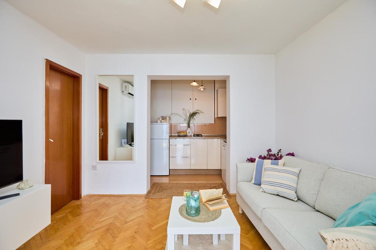 Sunset Oasis Apartment Дубровник Екстериор снимка