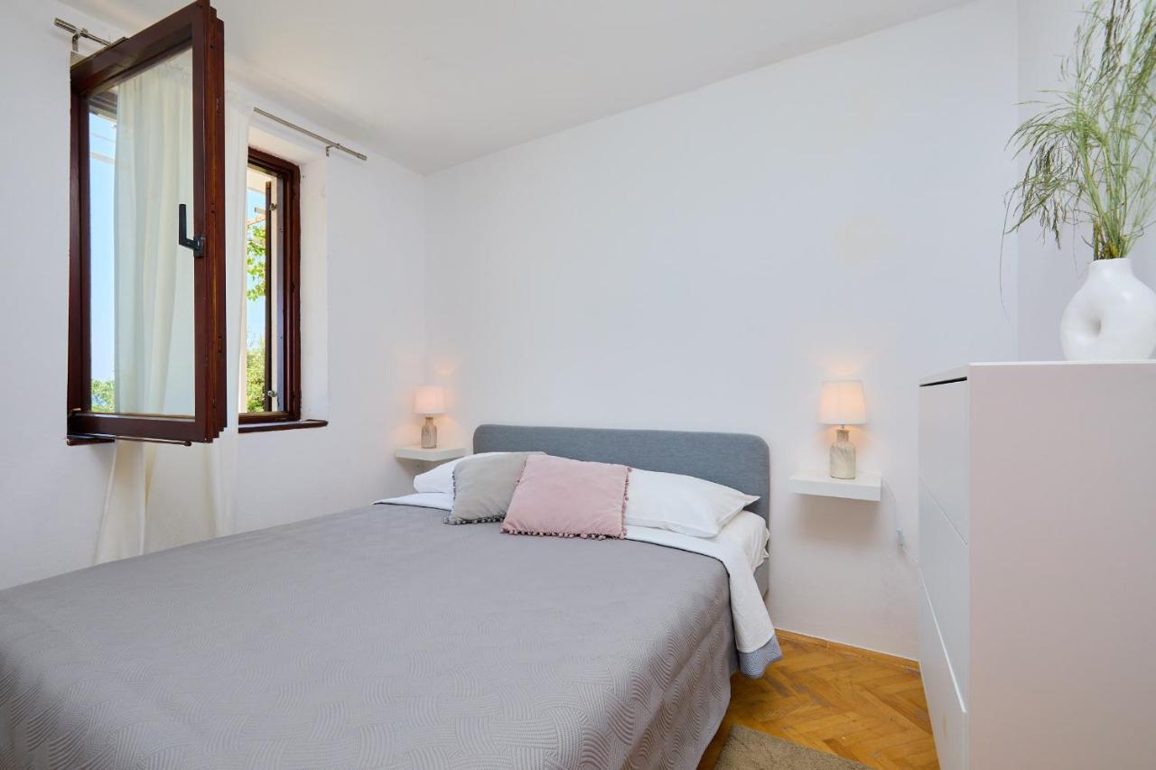 Sunset Oasis Apartment Дубровник Екстериор снимка
